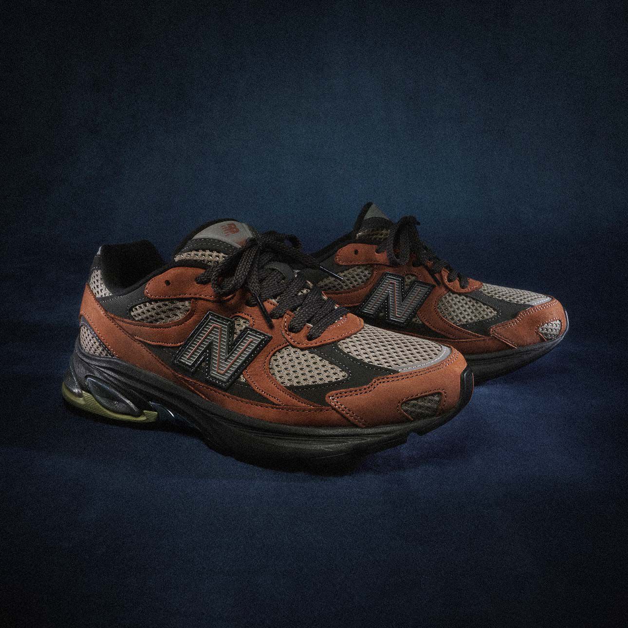 Men's 2010 Shoes - New Balance