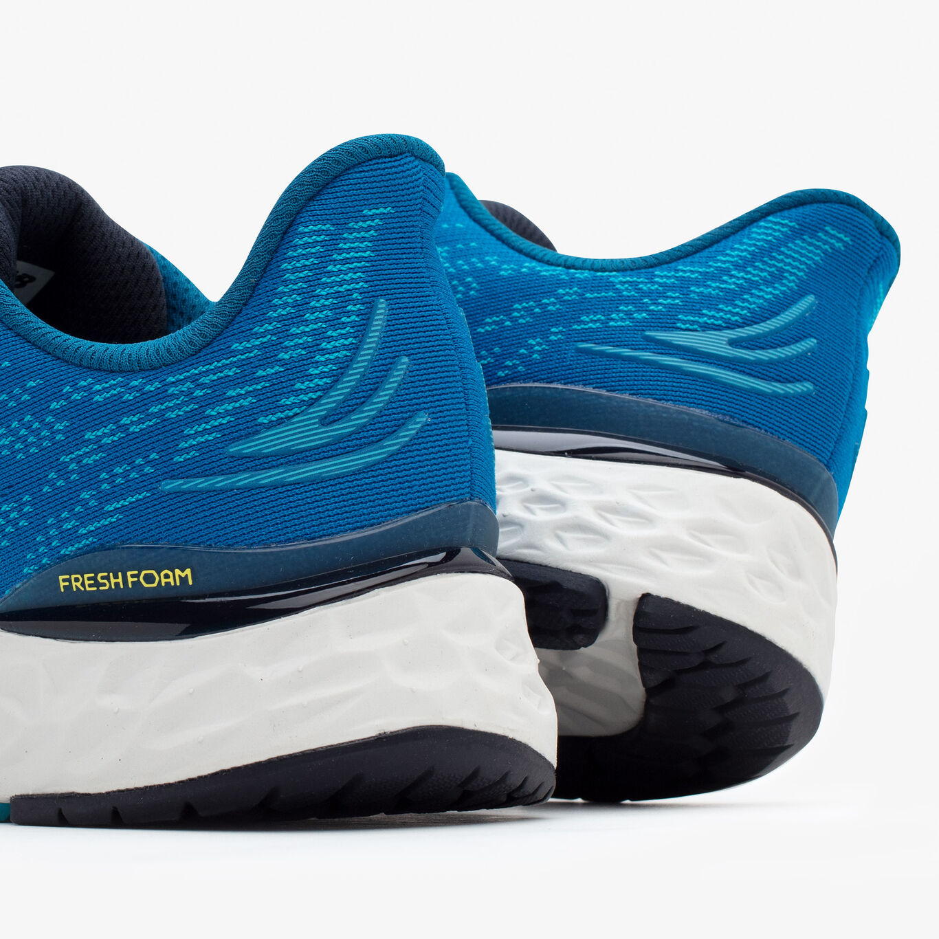 fresh foam 880v11 amazon